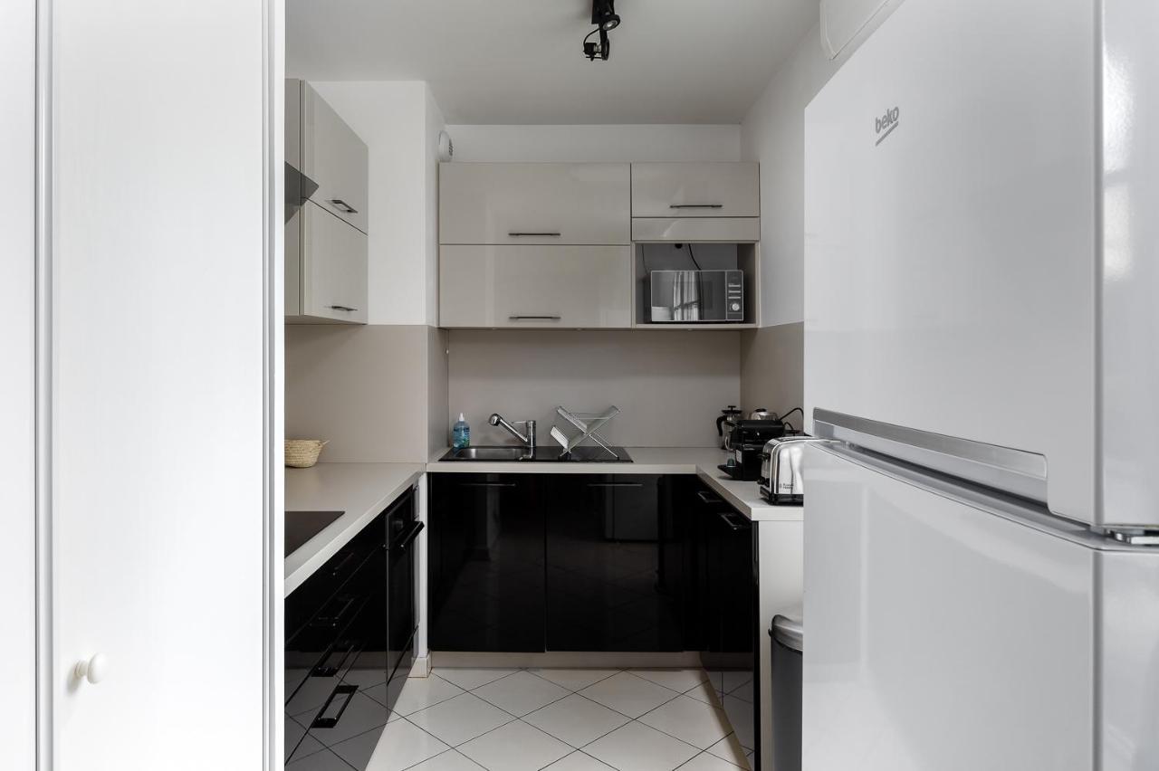 Apartment 2 Bedroomed Near Disneyland Paris With Garden Parking At Serris Bagian luar foto